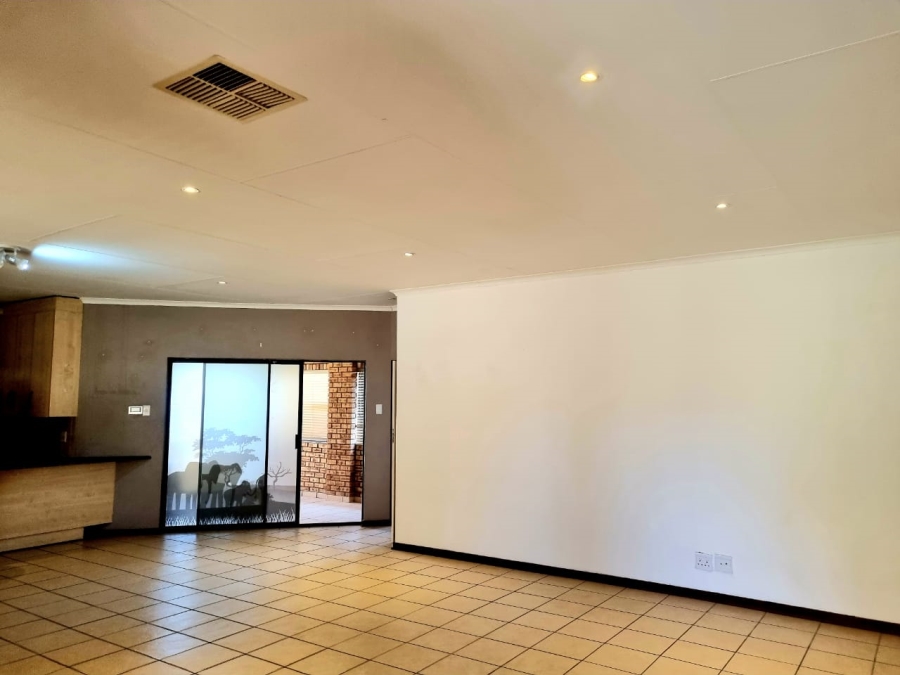 3 Bedroom Property for Sale in Hillcrest Northern Cape